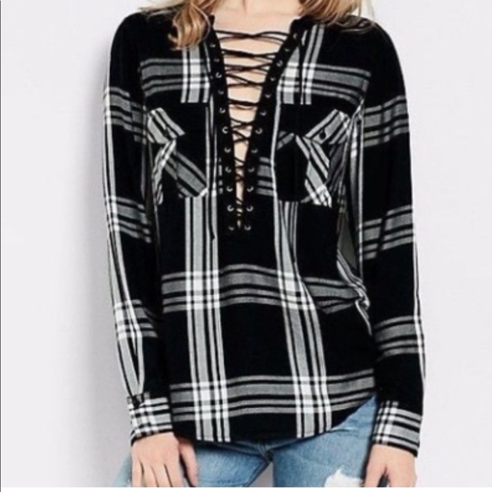 Express lace up plaid